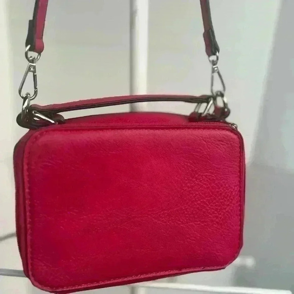 Kelsey Crossbody Piper and Dune Organizing Handbag - Picture 1 of 11